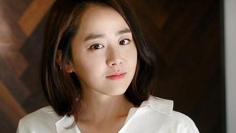 "Em gái quốc dân" Moon Geun Young bất ngờ báo tin vui