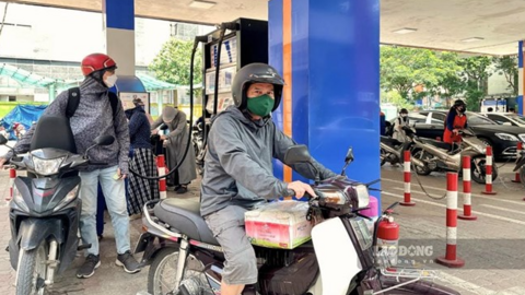 Hà Nội hỗ trợ người thu nhập thấp đổi xe máy cũ: Người dân thêm động lực chuyển đổi