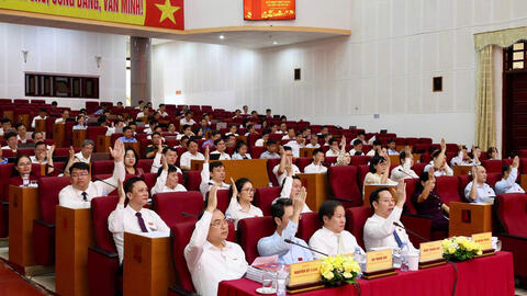Kỳ họp thứ Năm HĐND tỉnh Lai Châu kiện toàn nhân sự chủ chốt