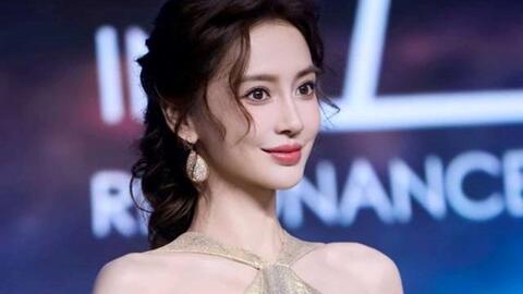 Thu nhập của Angelababy sau 4 năm ly hôn Huỳnh Hiểu Minh