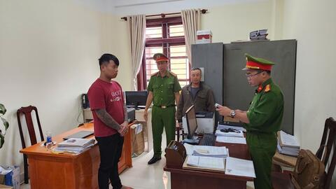 Khởi tố 3 bị can trong vụ mua bán 139 tài khoản ngân hàng, giao dịch hơn 2.000 tỉ đồng