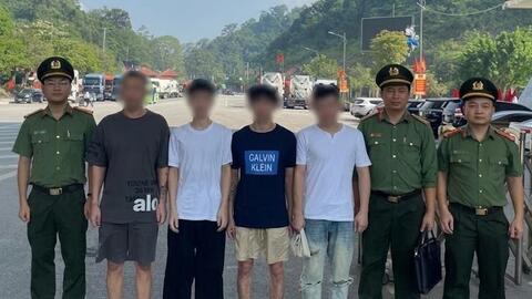 Công an Phú Thọ trục xuất 4 người nước ngoài nhập cảnh trái phép