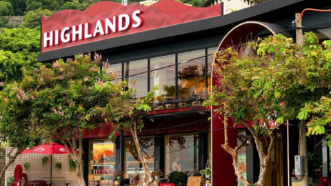 Dần bỏ chữ 'Coffee' khỏi thương hiệu, ông David Thái đang tính lại đường dài cho Highlands