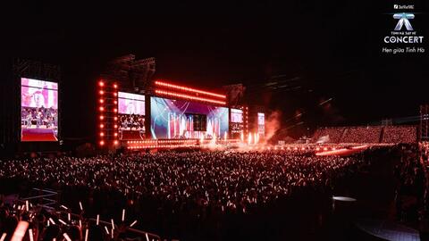 Tinh hà say hi liên tiếp cháy vé, sức nóng concert kéo dài đến cuối năm