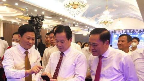 Triển khai nền tảng “Công dân số xứ Lạng” và phát triển tài khoản thanh toán điện tử