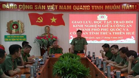 Công an Thừa Thiên Huế tổ chức sinh hoạt chính trị tại Phú Quốc