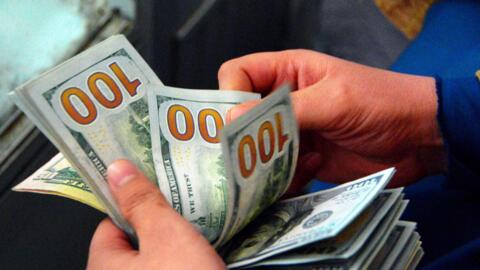 Đầu tuần, đồng USD nối đà tăng mạnh