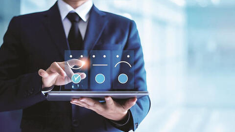 Ngân hàng cần nâng cao trải nghiệm khách hàng hay đổi mới sản phẩm?