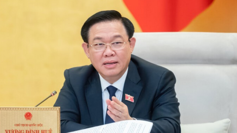 Chủ tịch Quốc hội: Các thị trường vẫn đang vướng mắc, doanh nghiệp và người dân đang rất khó khăn