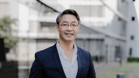 Nguyên Phó thủ tướng Đức gia nhập Vietravel Airlines