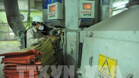 Điện tăng giá, doanh nghiệp xi măng 'thắt lưng buộc bụng'