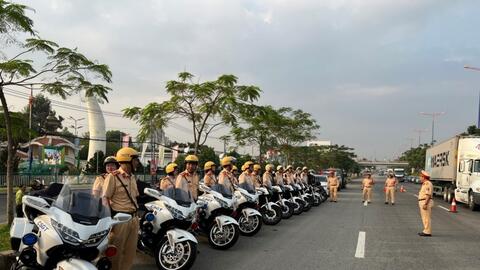CSGT TP HCM ra quân cao điểm dịp Tết Nguyên đán 2024