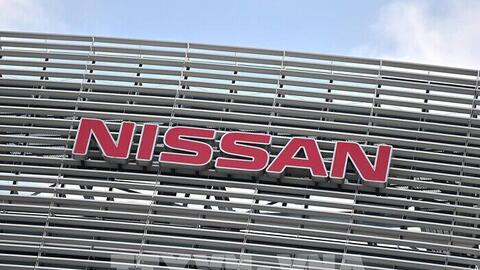 'Gã khổng lồ' ô tô Nhật lép vế trước đối tác châu Âu