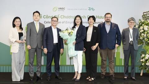 Chứng khoán Vina triển khai chương trình hưu trí bổ sung tự nguyện cho nhân viên