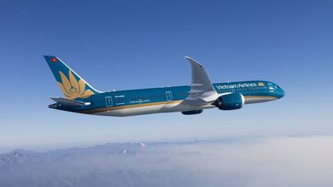 Báo lãi hơn 1 nghìn tỷ đồng trong quý II, Vietnam Airlines còn lỗ lũy kế bao nhiêu?