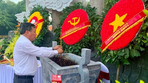 Thị xã Sơn Tây khánh thành công trình nghĩa trang liệt sỹ chào mừng 70 năm Giải phóng Thủ đô