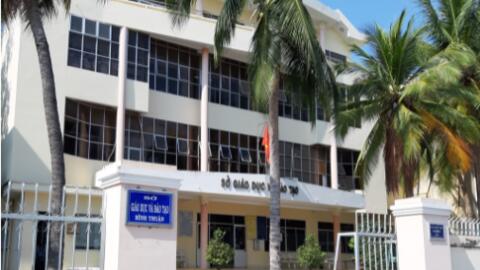 Xóa tư cách nguyên Giám đốc Sở Giáo dục và Đào tạo Bình Thuận