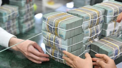 Bức tranh nợ xấu 2024: Áp lực tăng mạnh, số dư nợ xấu 29 ngân hàng tăng gần 28%