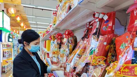 Bánh kẹo Việt chiếm lĩnh thị trường quà tặng dịp Tết Nguyên đán