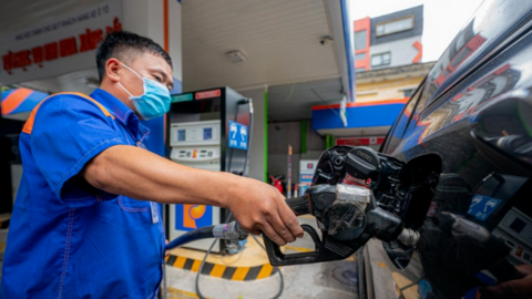 Giá xăng dầu hôm nay 14/06/2025: Giá dầu tăng vọt