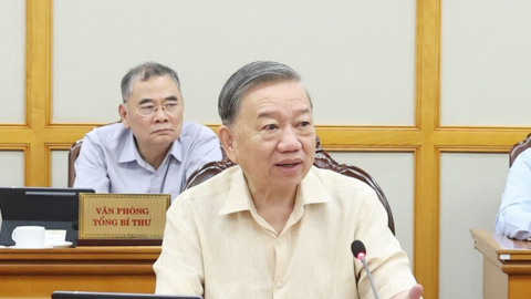 Tổng Bí thư : Mục tiêu xuyên suốt là phục vụ người dân và doanh nghiệp tốt hơn