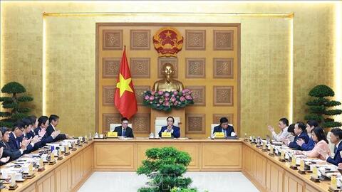 Thủ tướng Phạm Minh Chính chủ trì tọa đàm với doanh nghiệp Nhật Bản