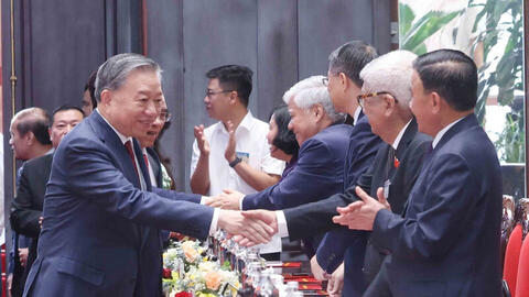 Tổng Bí thư gặp mặt các đồng chí nguyên lãnh đạo Đảng, Nhà nước