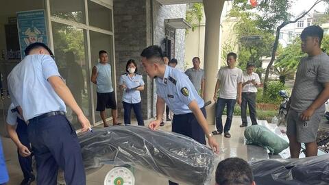 Hà Nội: Phát hiện hàng ngàn sản phẩm vi phạm tại xã Phù Đổng