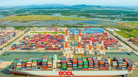 Công nghiệp cảng biển tăng tốc vươn tầm quốc tế