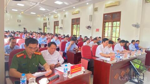 Bộ trưởng Nguyễn Hồng Diên tiếp xúc cử tri tại thành phố Hải Phòng