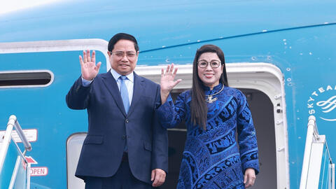 Thủ tướng và Phu nhân lên đường thăm chính thức Kuwait, Algeria, dự hội nghị G20 tại Nam Phi