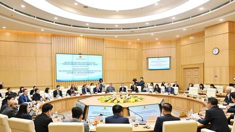 Bộ trưởng Nguyễn Hồng Diên làm việc với đoàn Hội đồng doanh nghiệp EU - ASEAN