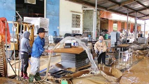 Doanh nghiệp Gia Lai từng bước khôi phục sản xuất sau mưa lũ