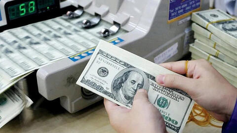 Tỷ giá USD ngày 12/12: Đồng bạc xanh lao dốc