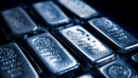 Giá bạc hôm nay 14/12/2025: Bạc sụt giảm