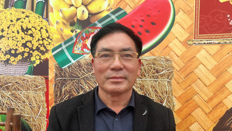 Doanh nghiệp gấp rút hoàn tất gian hàng trước tổng duyệt Hội chợ Mùa Xuân