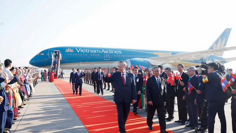 Tổng Bí thư Tô Lâm đến thủ đô Vientiane, bắt đầu thăm cấp Nhà nước tại Lào