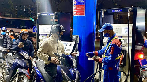 Giá xăng dầu hôm nay 10/2/2026: Tiếp tục tăng