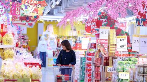 Thị trường hàng hóa ngày 27 Tết: Chủ động nguồn cung, ổn định giá