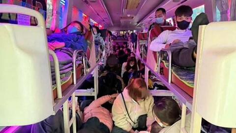 Xe khách tuyến Nà Hang - Bắc Ninh bị phạt 223 triệu đồng vì chở quá 300%