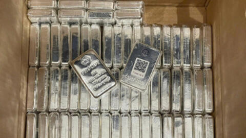 Giá bạc hôm nay 10/3/2026: Tiếp đà giảm sâu