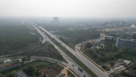 Dự án đường rộng 120-180m ở Hà Nội đang gấp rút thi công