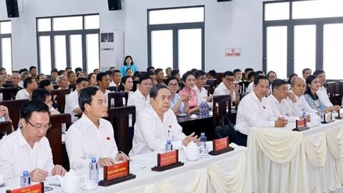 Chủ tịch Quốc hội Trần Thanh Mẫn tiếp xúc cử tri 11 xã tại TPHCM