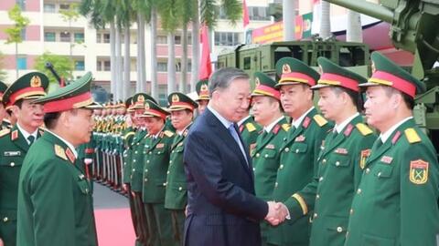 Tổng Bí thư, Chủ tịch nước dự lễ kỷ niệm 80 năm Bộ đội Pháo binh - Tên lửa