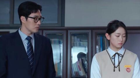 Nữ diễn viên sinh năm 2007 gây chú ý khi đóng con gái của So Ji Sub