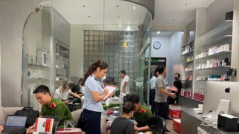 Bắc Ninh tiêu hủy hơn 600 sản phẩm dưỡng da, tẩy trang không rõ nguồn gốc