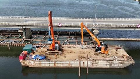 Sửa chữa khẩn cấp công trình ngăn mặn của Huế