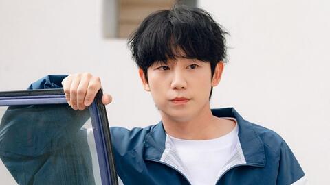 Mối quan hệ đặc biệt của Jung Hae In với nam quản lý