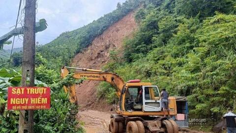 Sơn La công bố tình huống khẩn cấp, yêu cầu khắc phục giao thông hư hỏng