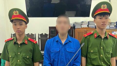 Một nhân viên giao hàng ở Quảng Ngãi lĩnh án tù vì tham ô